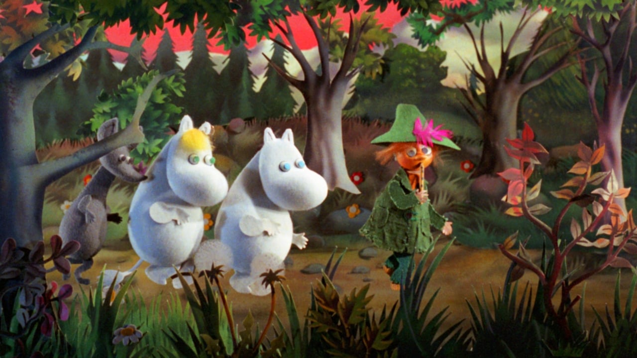 Moomins and the Comet Chase background