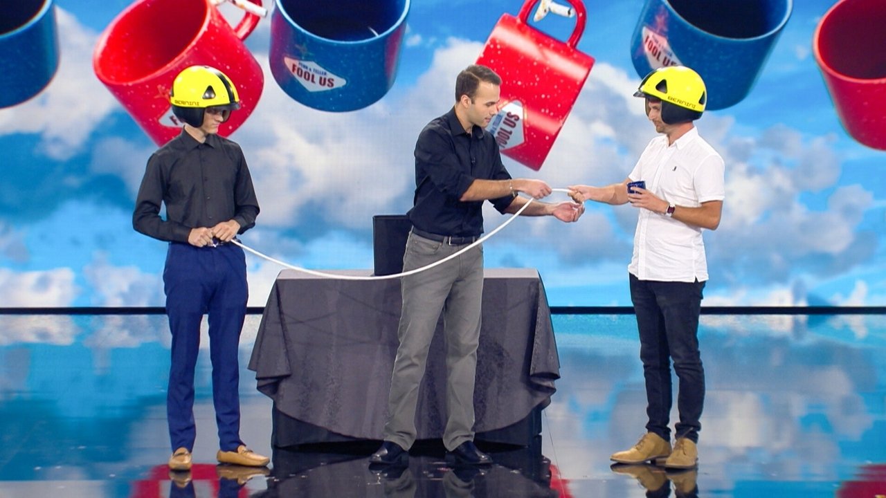 Penn & Teller: Fool Us - Season 10 Episode 11 : The Youngest Act in Fool Us History