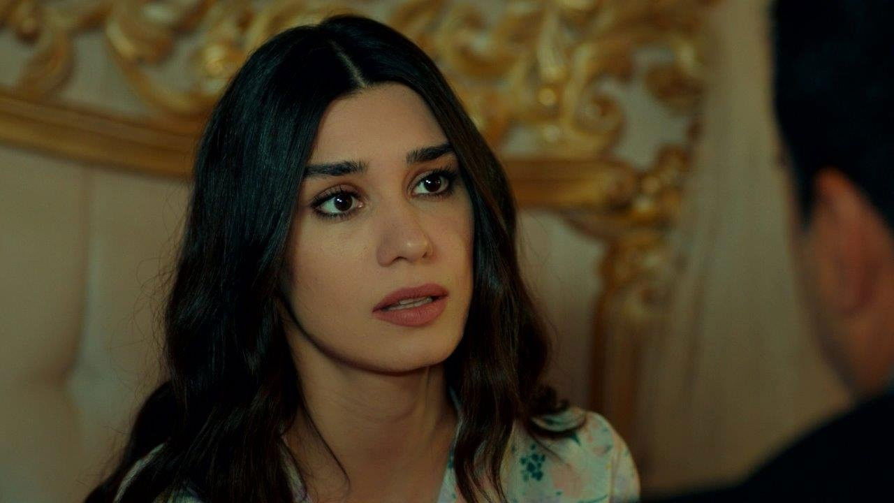 Aşk Ve Mavi — Épisode 34