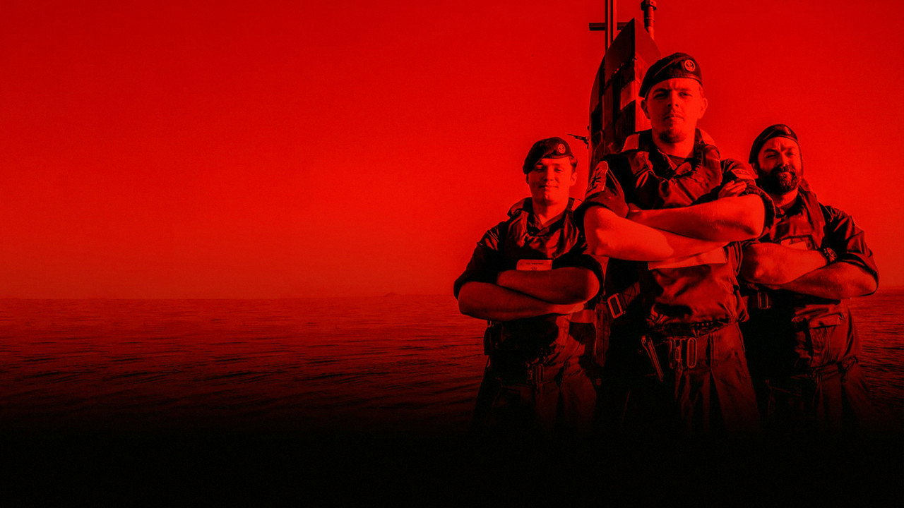 Submarine Life Under the Waves photo 1