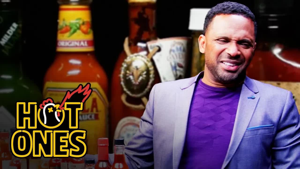 Hot Ones - Season 2 Episode 12 : Mike Epps Gets Crushed by Spicy Wings