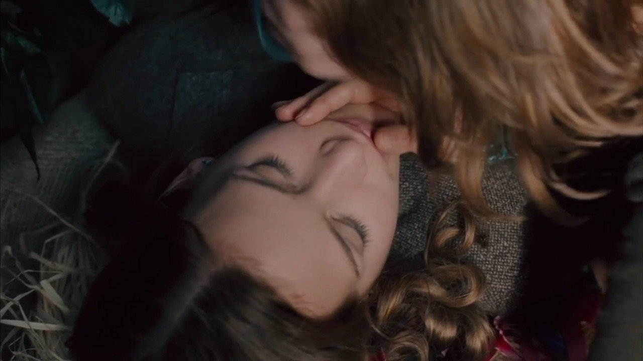 Imagine Me & You background 63