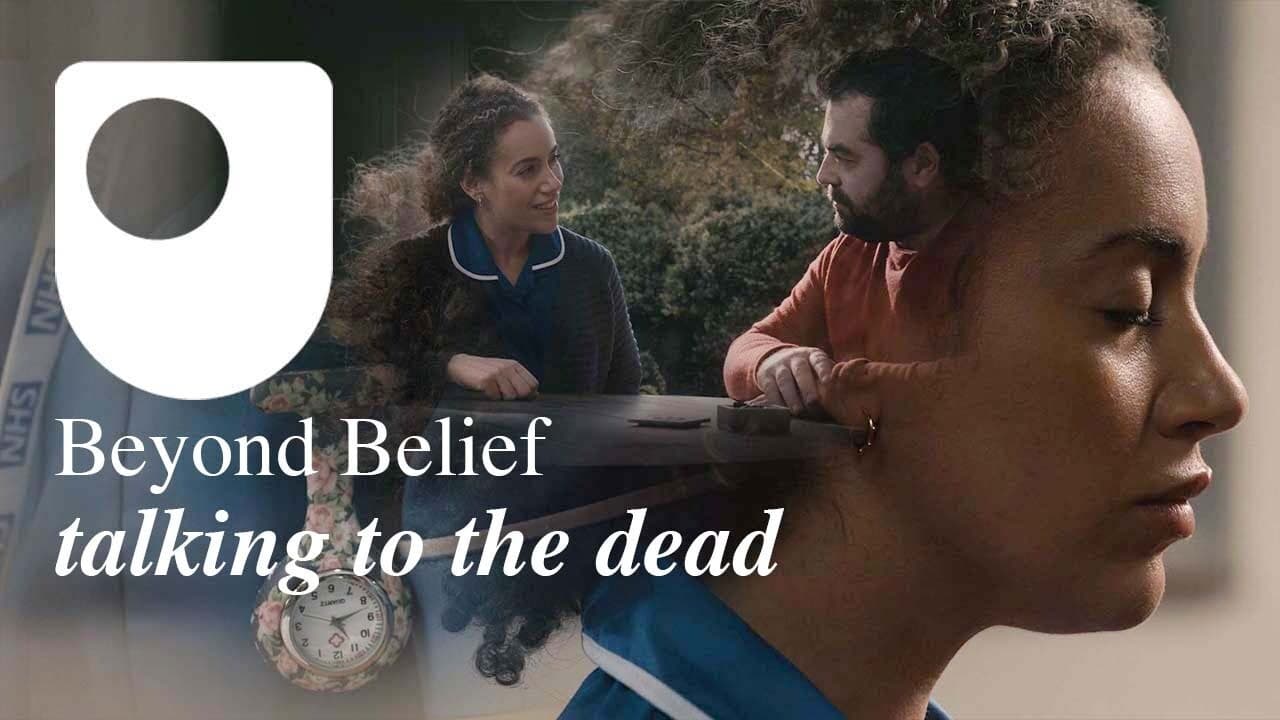 Scen från Beyond Belief - talking to the dead