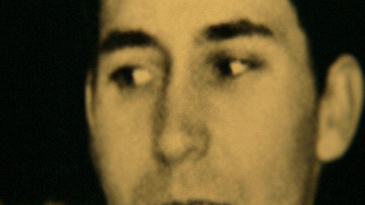 The Secret in Their Eyes background 29