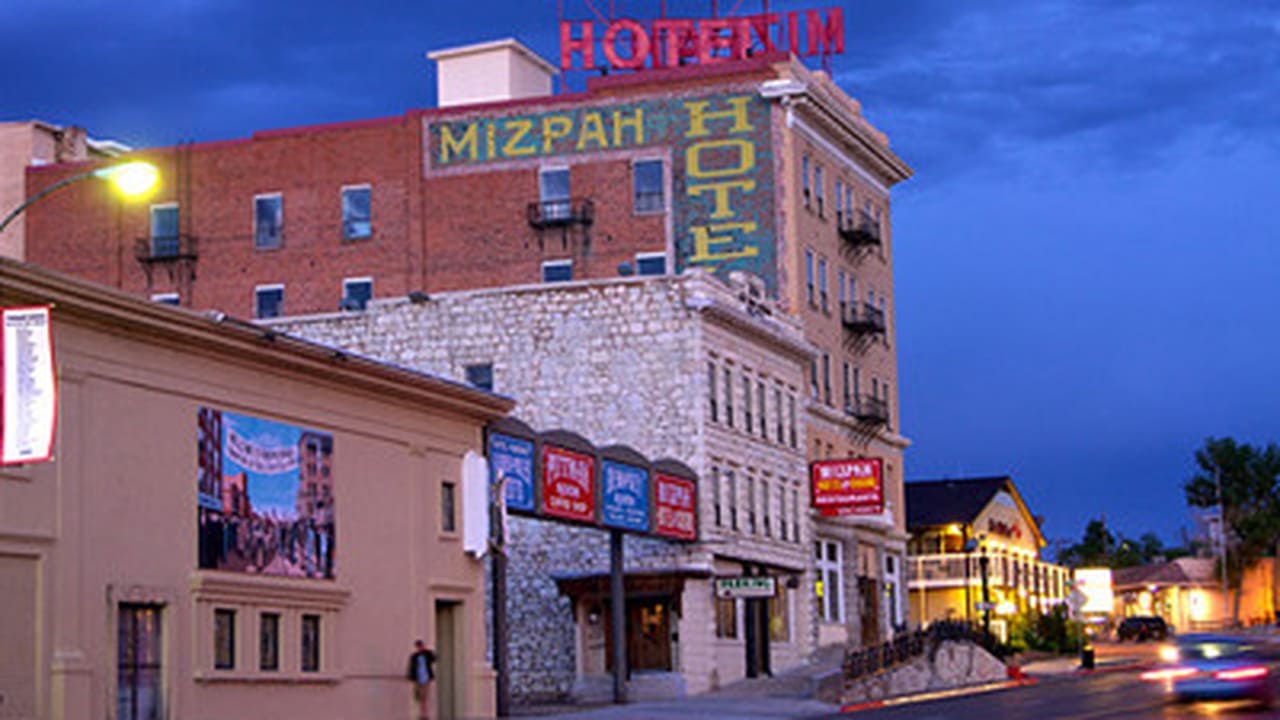 Ghost Adventures - Season 5 Episode 2 : The Mizpah Hotel