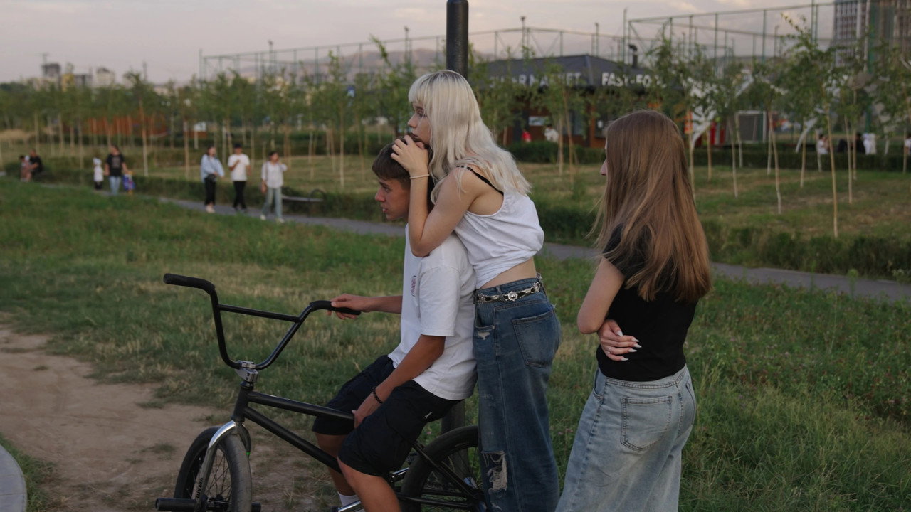 Eine Tochter und zehn Söhne