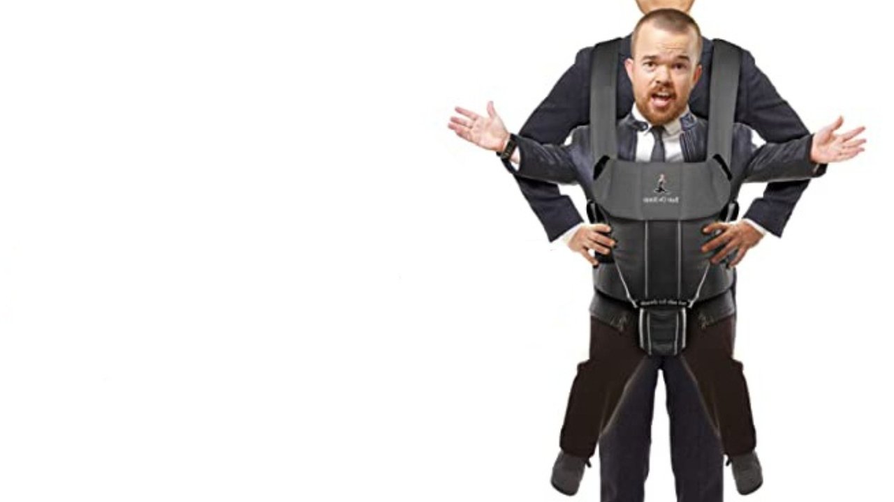 Brad Williams: Daddy Issues backdrop