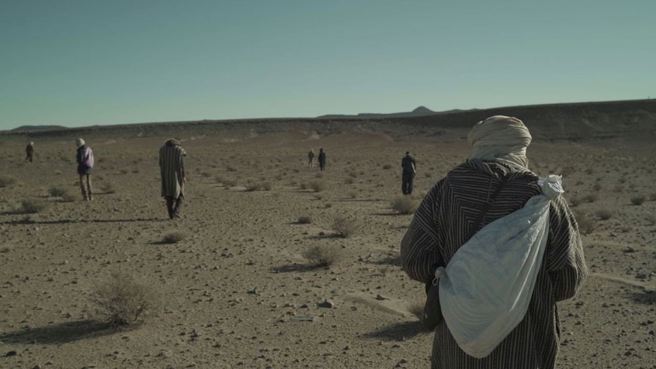 Trailer di Fragments From Heaven Immagine di copertina del trailer di Fragments From Heaven
