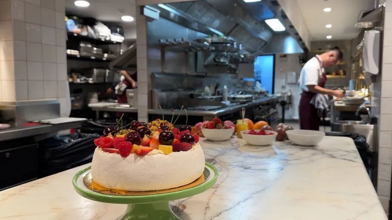 Voyage en cuisine - Season 1 Episode 100 : Episode 100