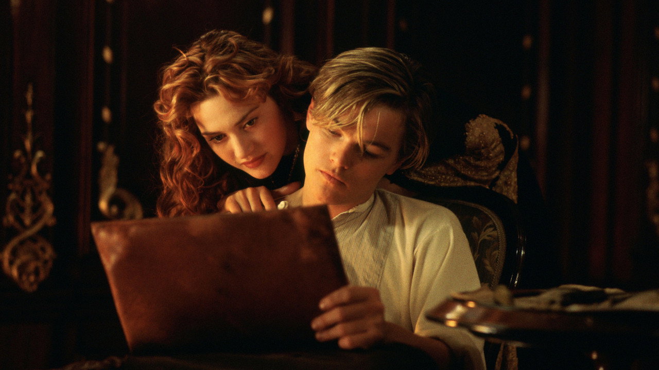 Titanic (1997) Hindi Dubbed backdrop