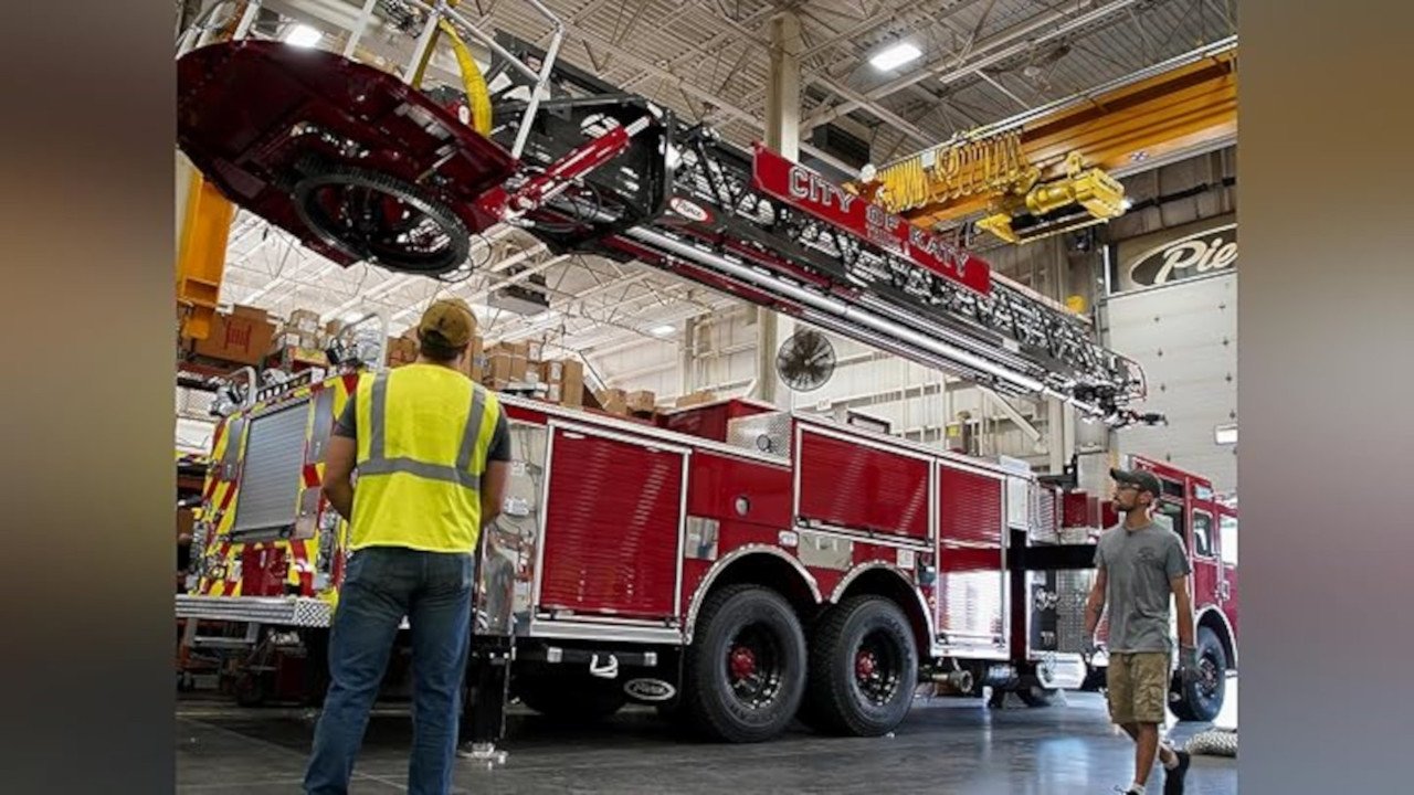 Pierce Manufacturing: Fire Trucks