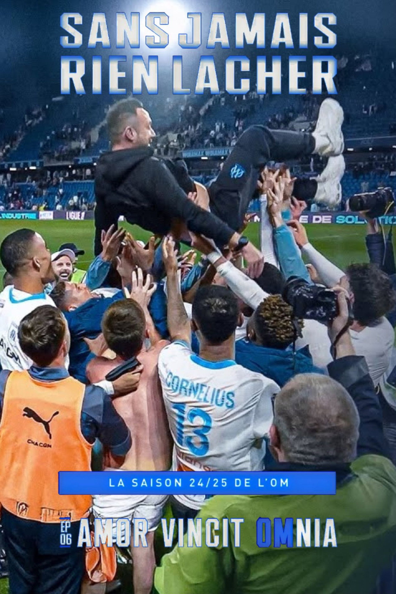 Sans Jamais Rien Lacher EP-6 Amor Vincit OMnia Backdrop