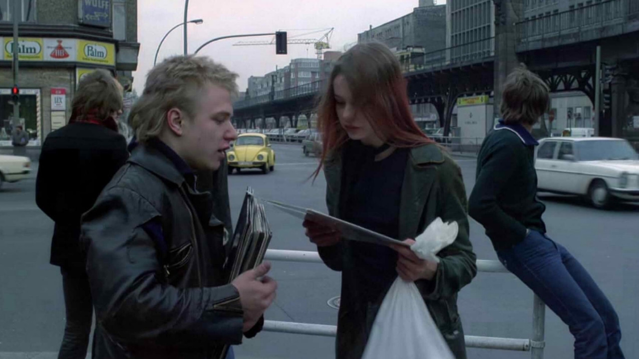 Christiane F. background 48