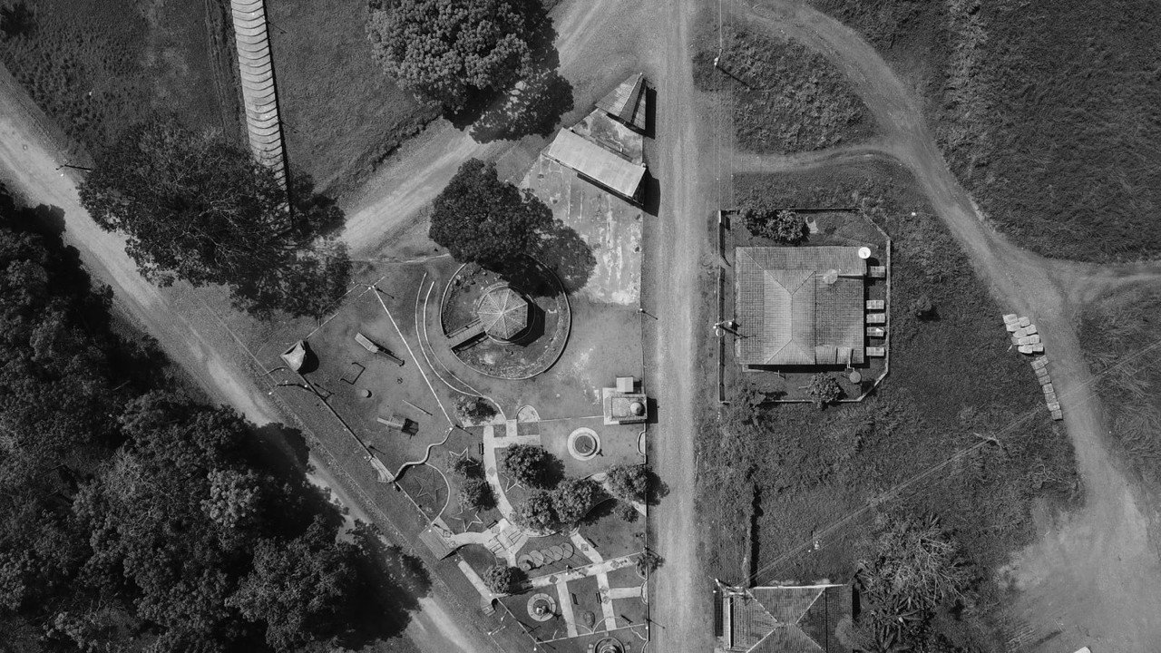 Fordlandia Malaise - 剧照