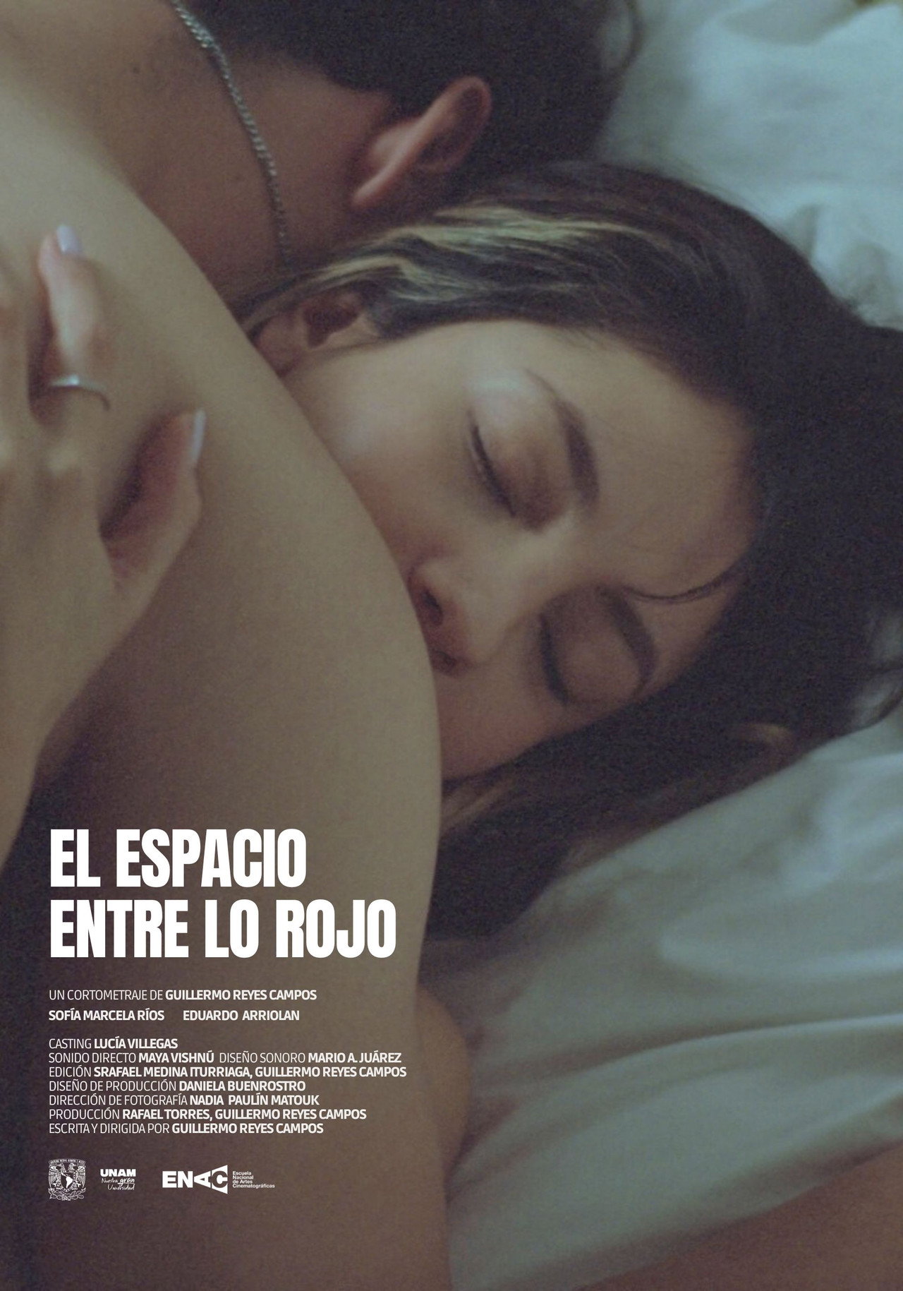 El espacio entre lo rojo filmaffisch