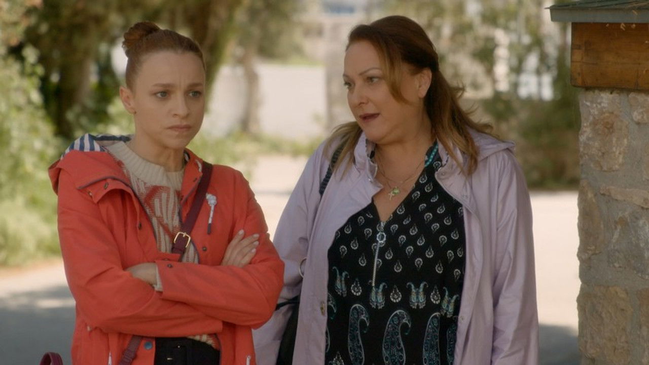 Σε Ξένα Χέρια — Épisode 137