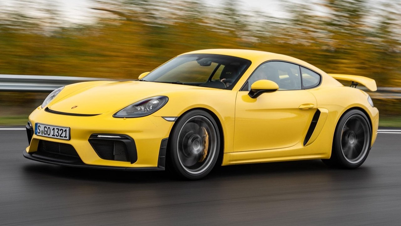 MotorWeek - Season 40 Episode 15 : Porsche 718 Cayman GT4