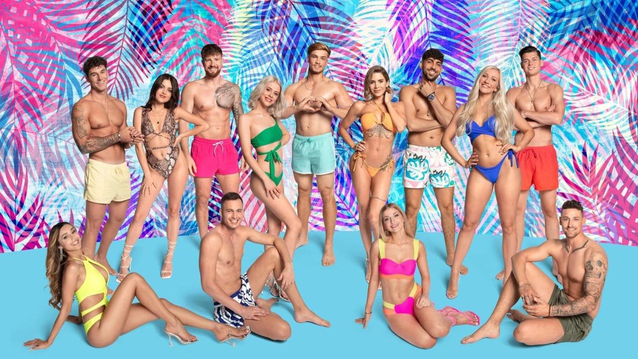 Love Island: Hot Flirts & True Love - Season 5