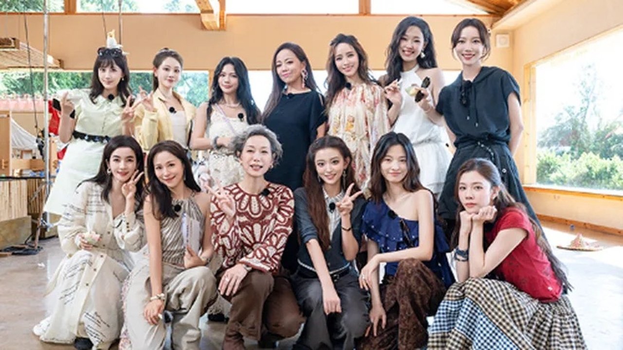Sisters on Holiday - Season 0 Episode 34 : Special Program EP10