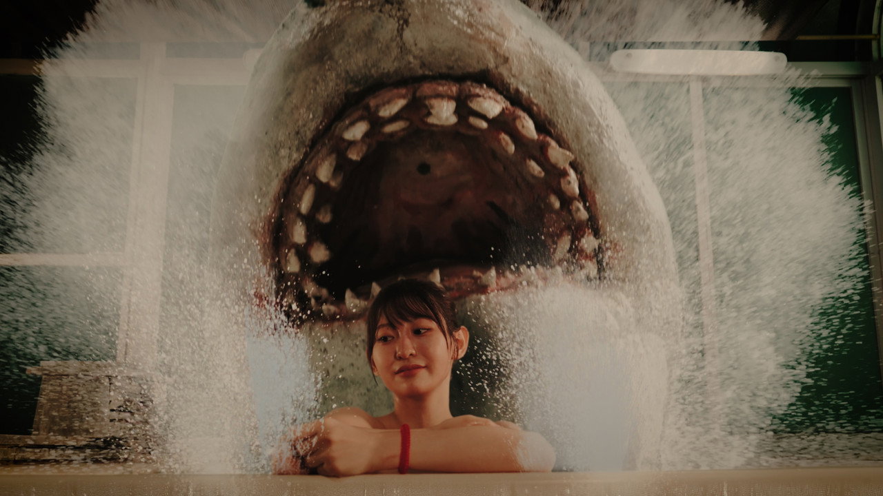 Hotspring Sharkattack (2024) Hindi Dubbed WEBRip backdrop