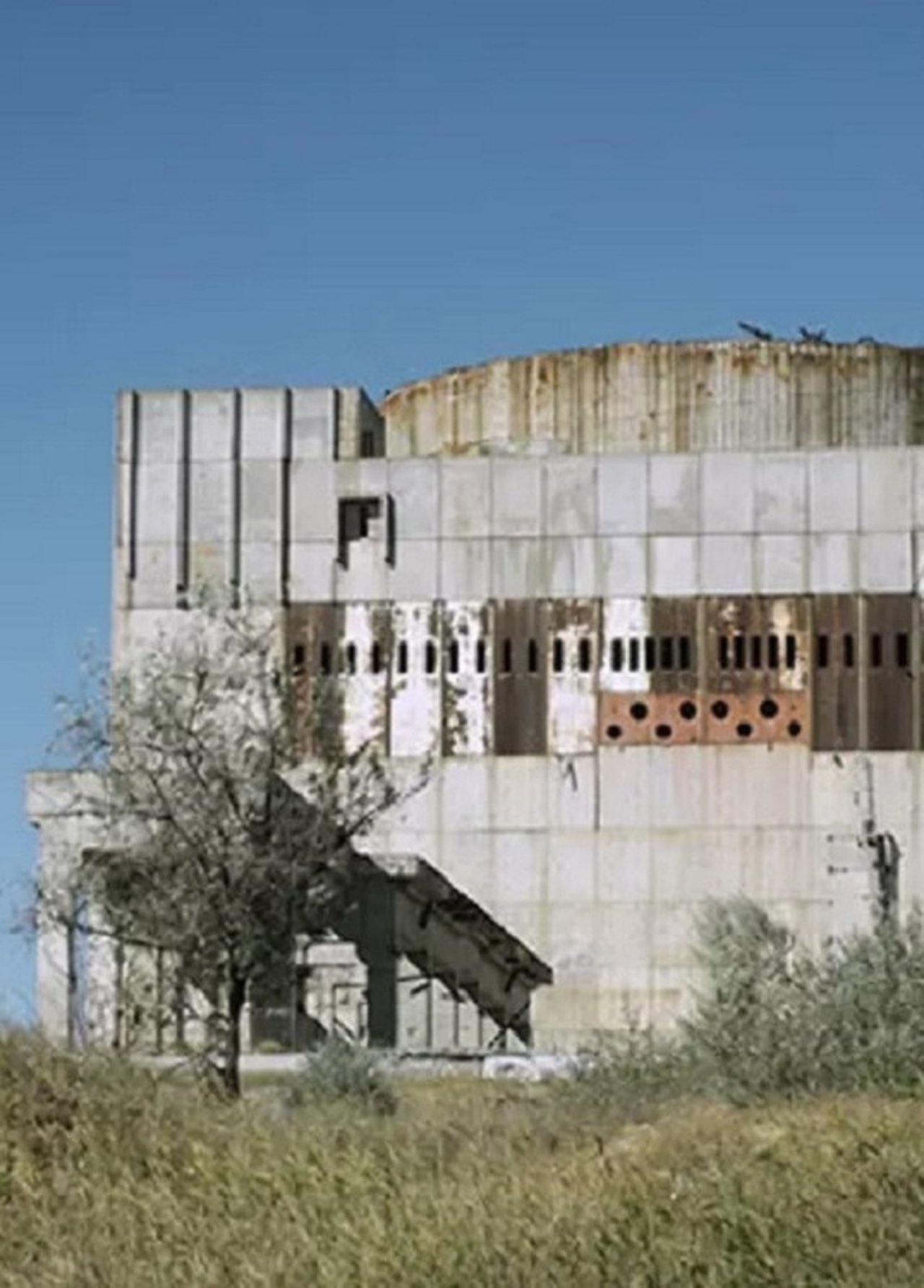 مشاهدة فيلم Lost Reactor مترجم بدون اعلانات - بوستر