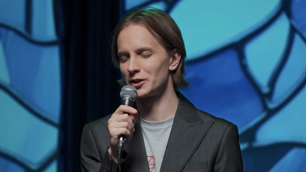 Andrey Ayrapetov: Disgrace backdrop