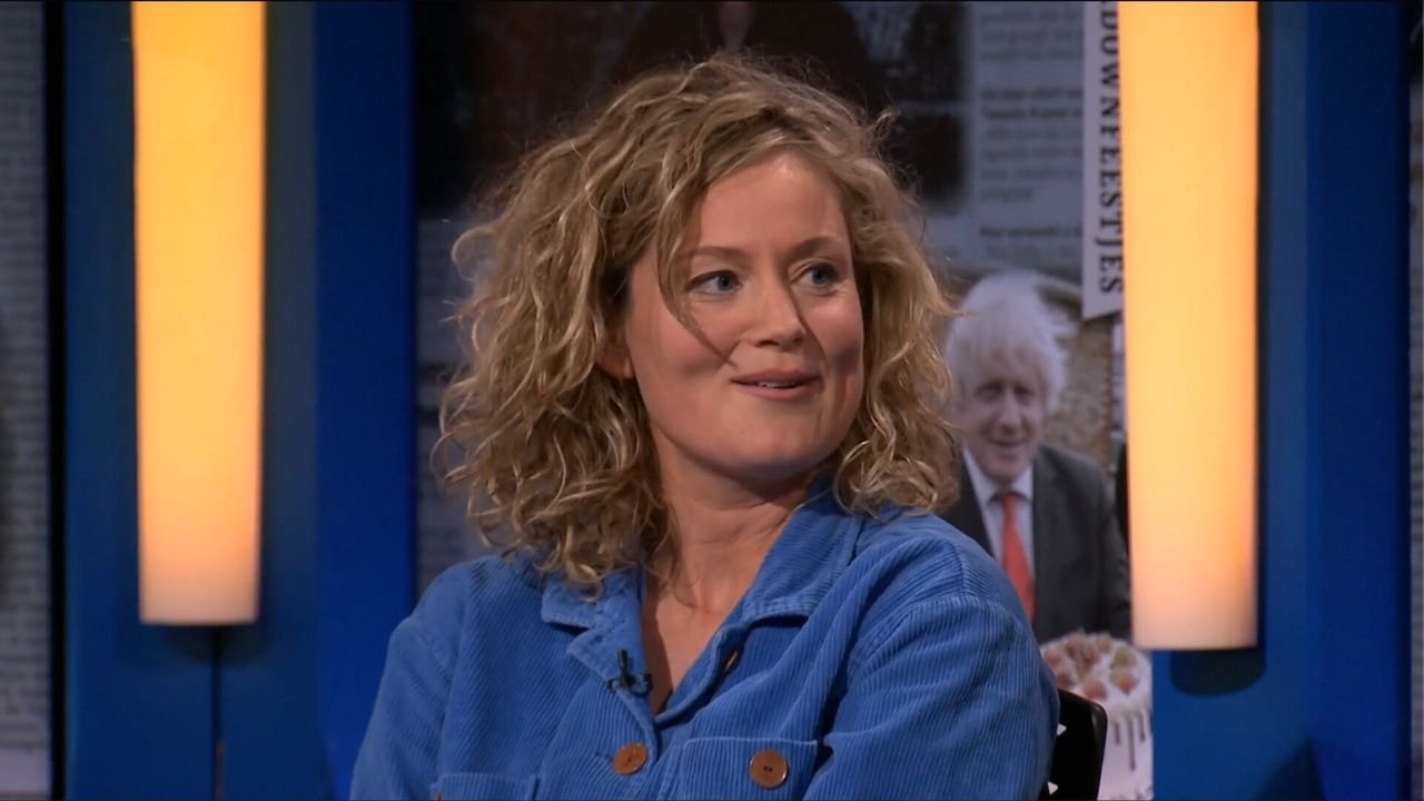 Dit Was Het Nieuws - Season 42 Episode 6 : Nienke de la Rive Box & Kasper van der Laan