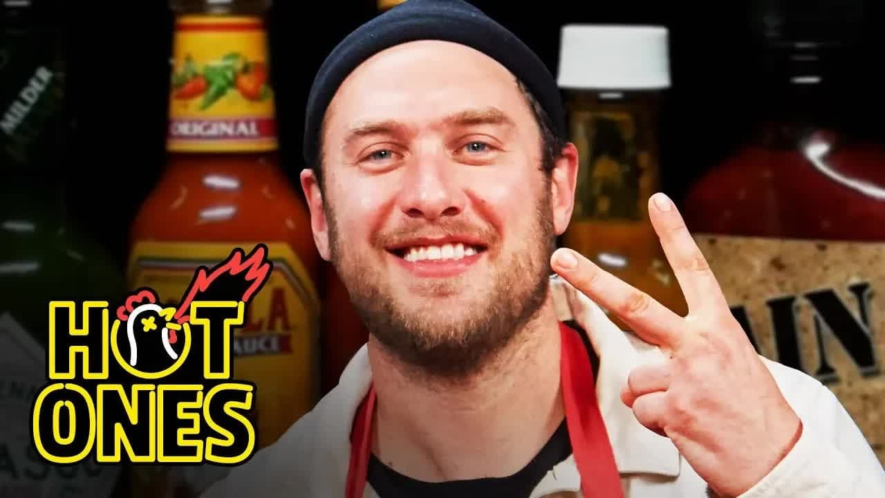 Hot Ones - Season 10 Episode 11 : Brad Leone Celebrates Thanksgiving with Spicy Wings