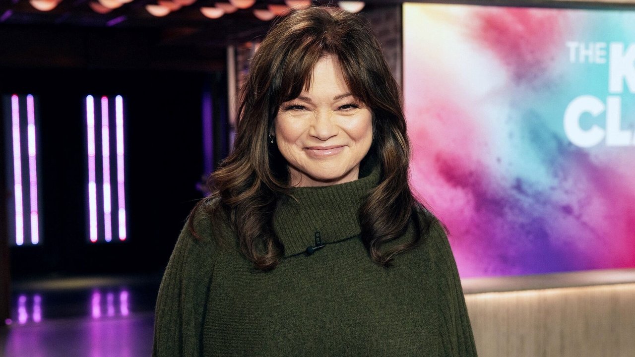 The Kelly Clarkson Show - Season 5 Episode 110 : Valerie Bertinelli, Fortune Feimster, Henry Lloyd-Hughes