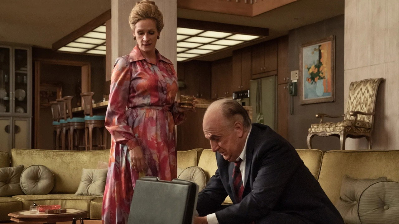 Gaslit (2022) trailer