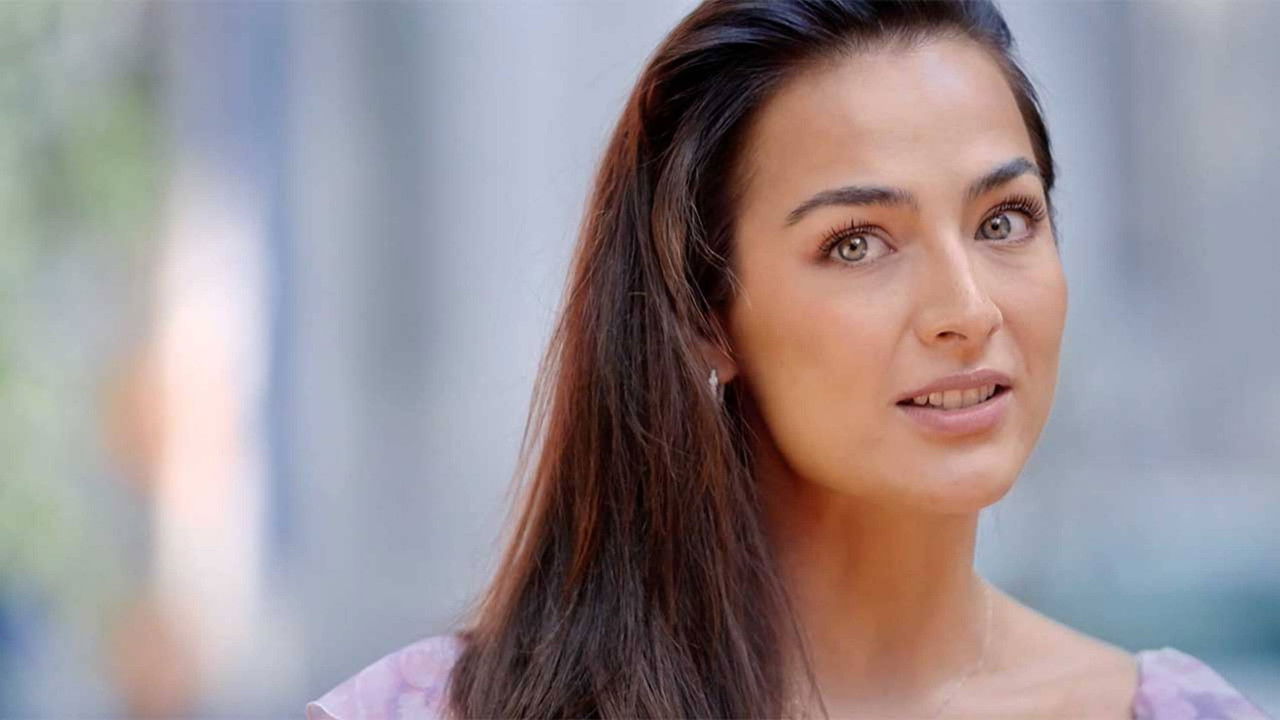 Who's That Girl - Season 1 Episode 6 : Episode 6