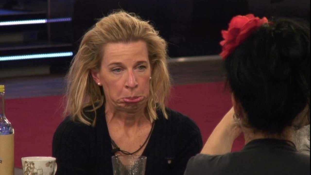 Celebrity Big Brother - Season 15 Episode 13 : Day 12