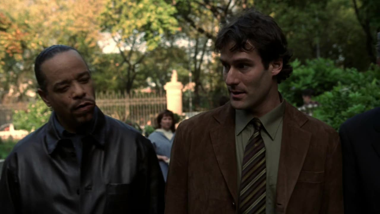 Law & Order: Special Victims Unit - Season 4 Episode 8 : Waste