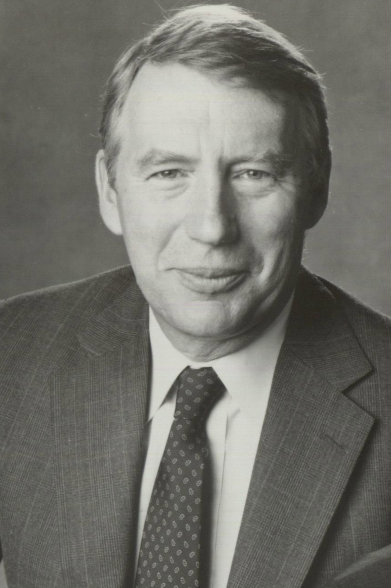 Portrait of Robert MacNeil