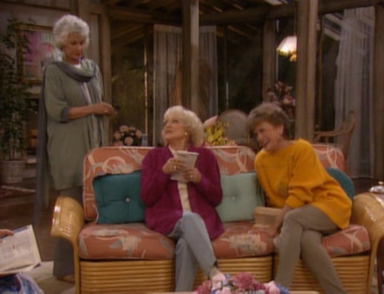 The Golden Girls - Season 7 Episode 7 : Dateline:  Miami