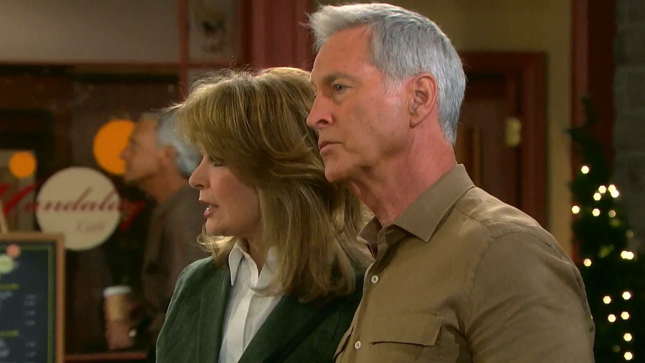 Days of Our Lives - Season 53 Episode 213 : Episode 213