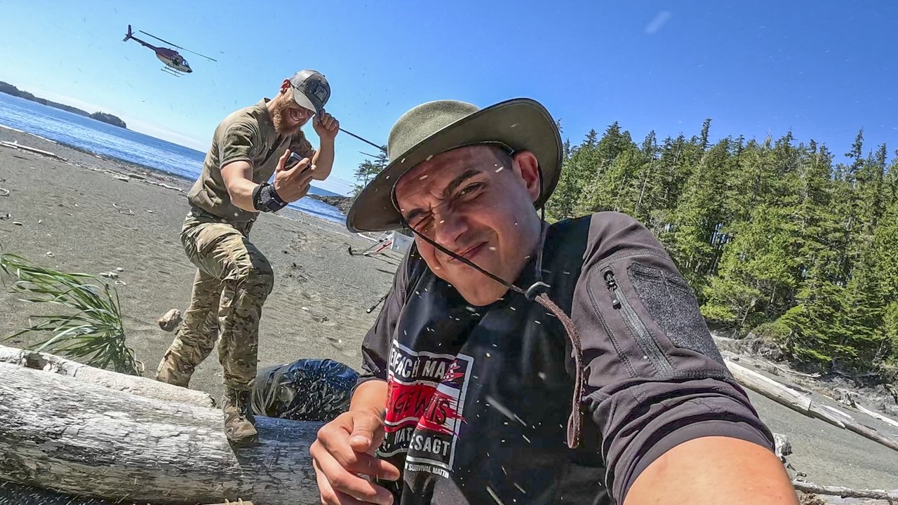 7 vs. Wild - Season 3 Episode 1 : Episode 1