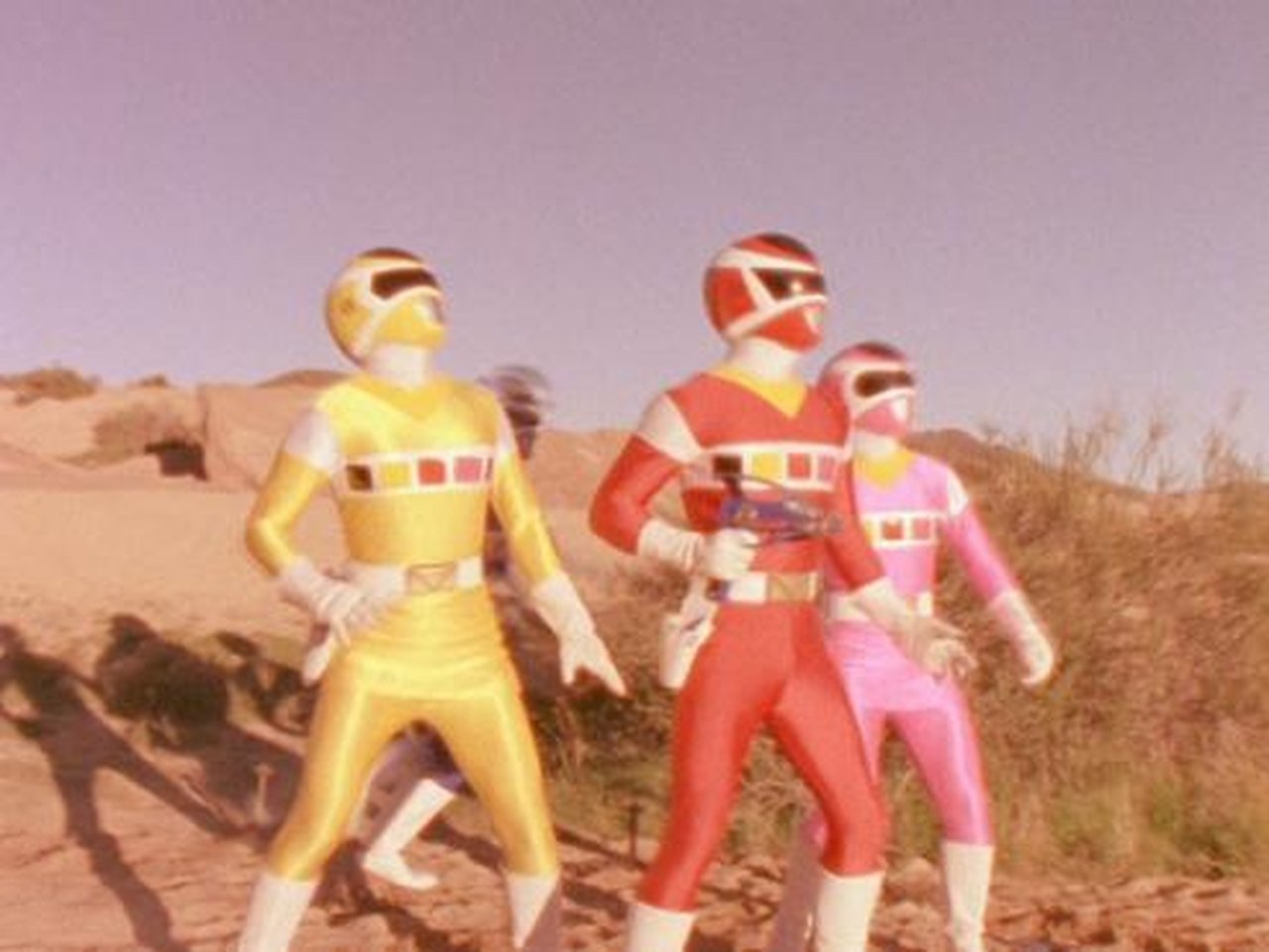 Power Rangers - Season 6 Episode 6 : Satellite Search