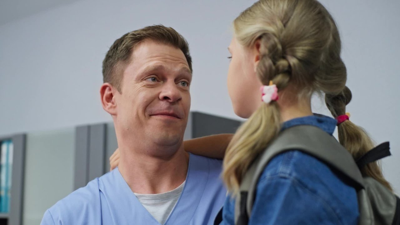 Female Doctor. New Life - Season 2 Episode 19 : Episode 19