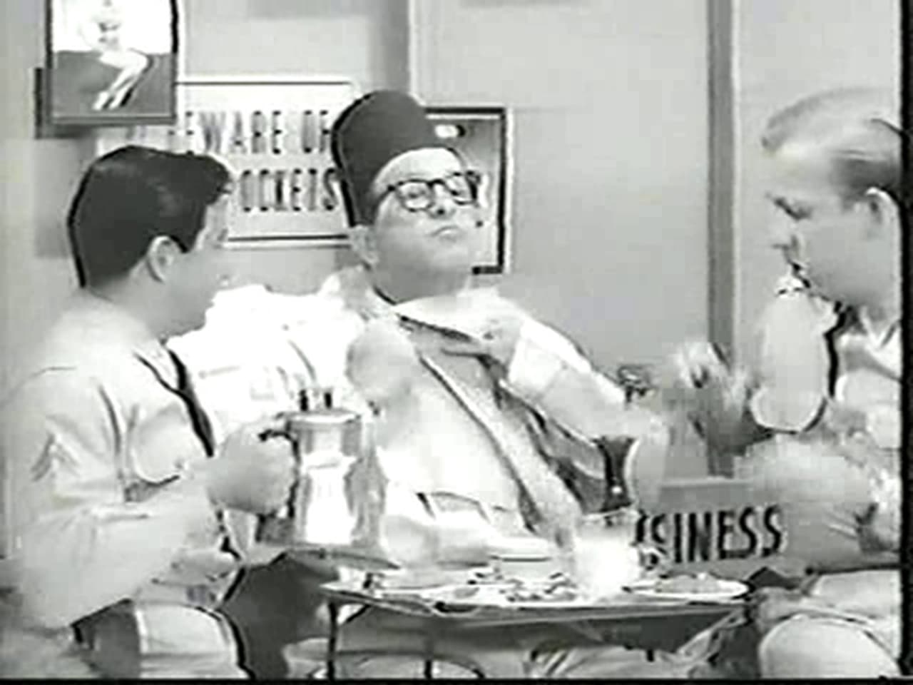 The Phil Silvers Show - Season 3 Episode 11 : Lieutenant Bilko