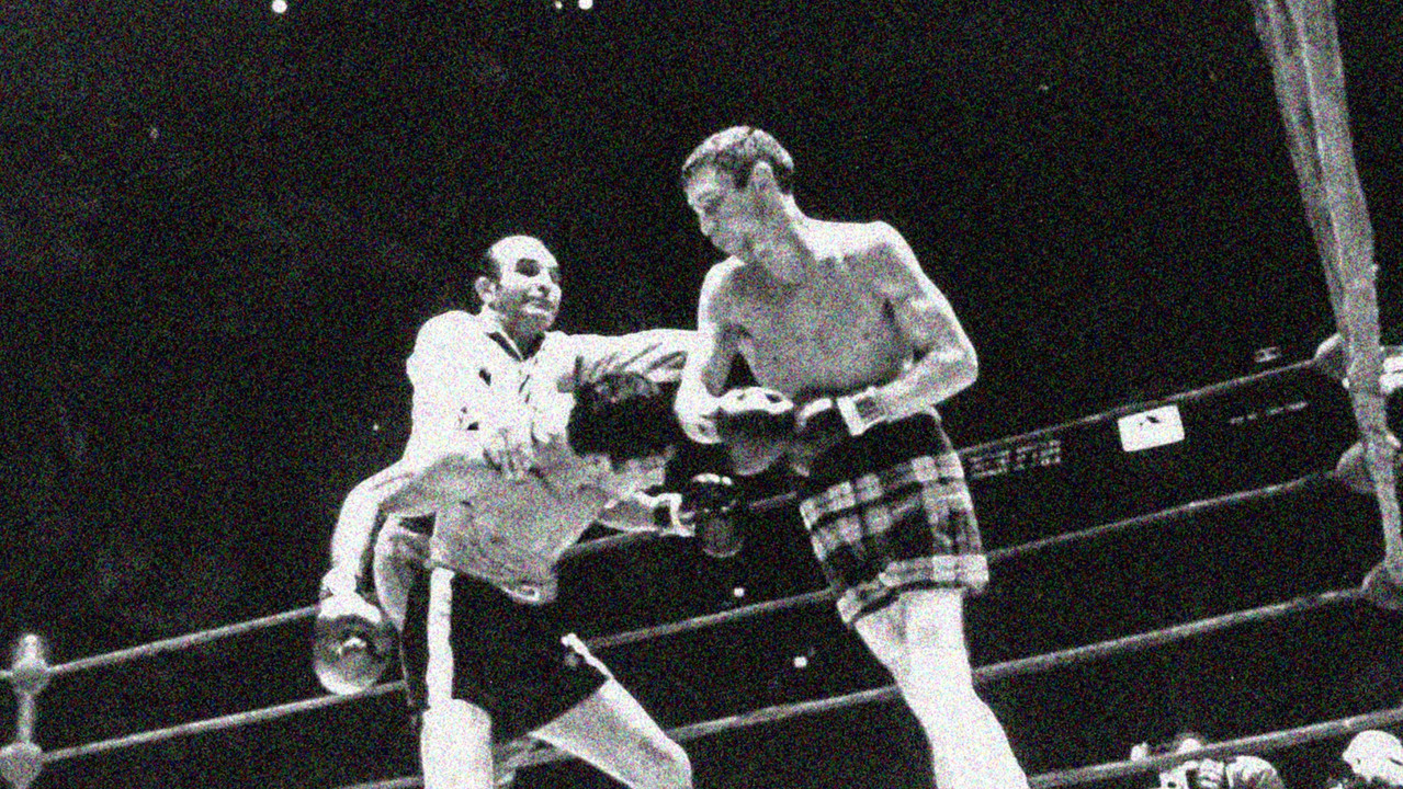 The Boxer From Somewhere Else still 3