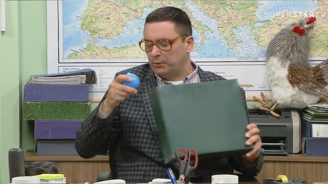 Government Job - Season 7 Episode 152 : 1234 Kamuflažno za kolegijum