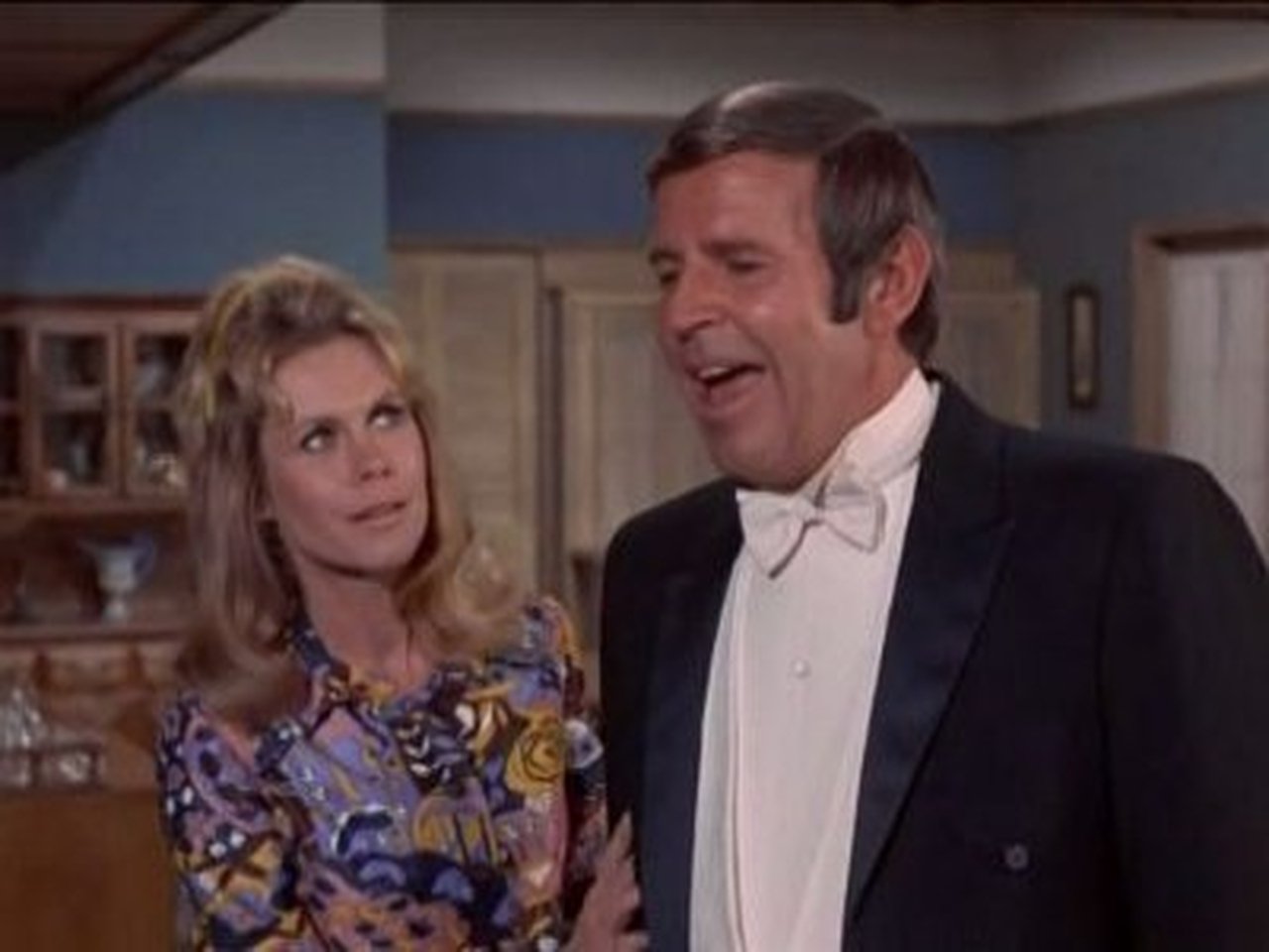 Bewitched - Season 7 Episode 18 : The House that Uncle Arthur Built