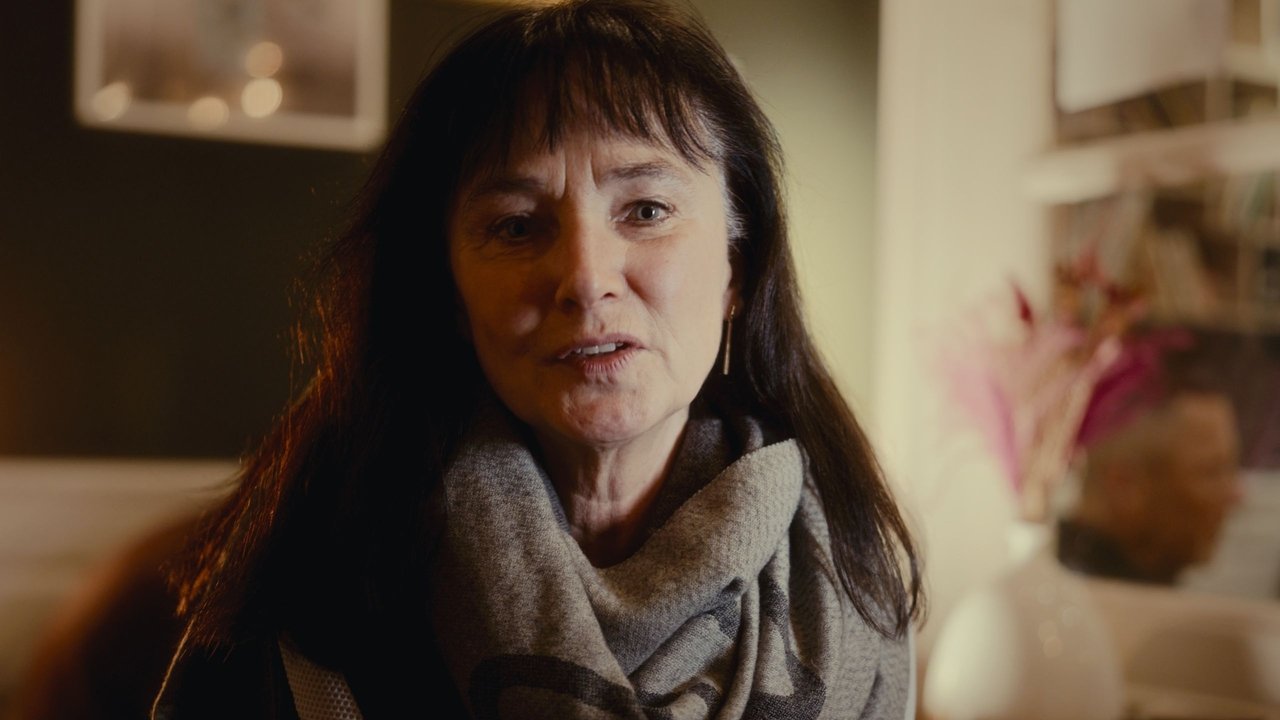 Breaking Borders - The Legacy of the Berlin Wall Jumper