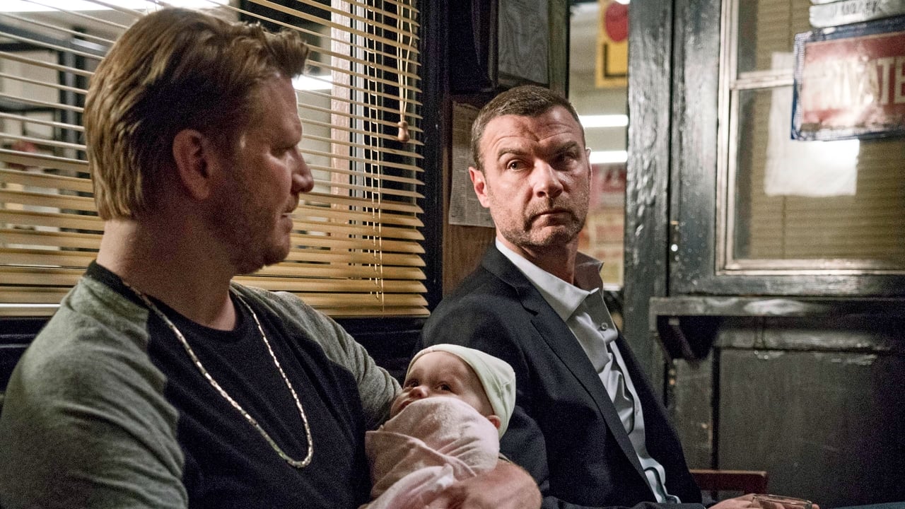 Ray Donovan - Season 4 Episode 4 : Federal Boobie Inspector