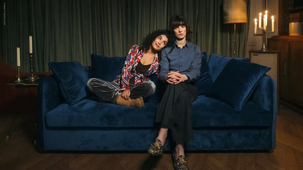 Extra-Lucide — still 4