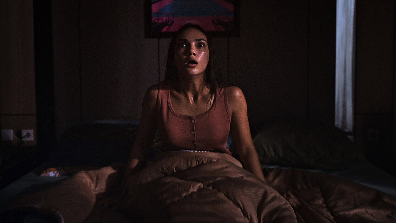 Sleep Paralysis still 5