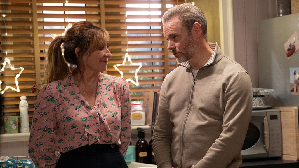 Emmerdale - Season 54 Episode 240 : Mon 22 Dec 2025