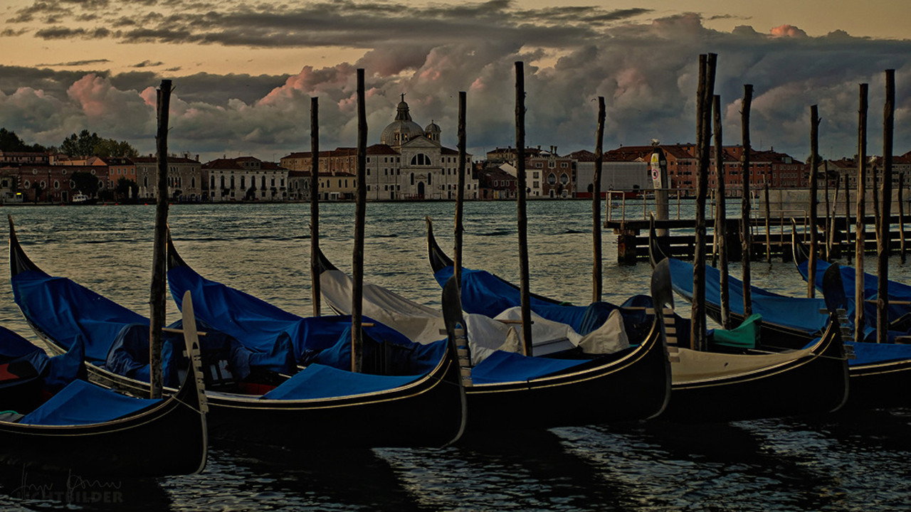 scenes 32