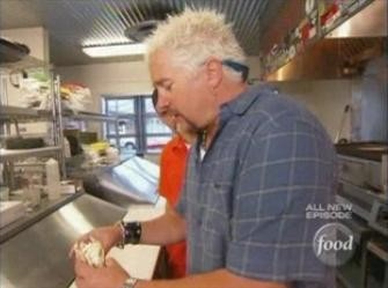 Diners, Drive-Ins and Dives - Season 7 Episode 5 : Only at This Joint